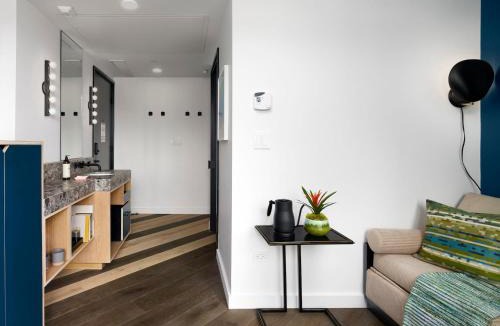 Eureka Valley Hotel | The Hotel Castro San Francisco