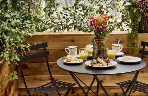 Downtown Chattanooga Hotel | The Hotel Chalet at The Choo Choo