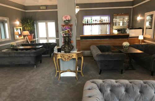 Llandrindod Wells Hotel | The Hotel Commodore