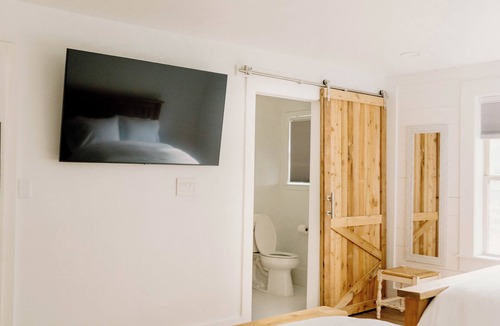 Blanco Hotel | The Hotel Henry