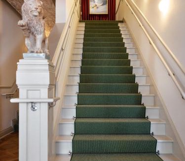 Beverly Hills Hotel | The Hotel Lili
