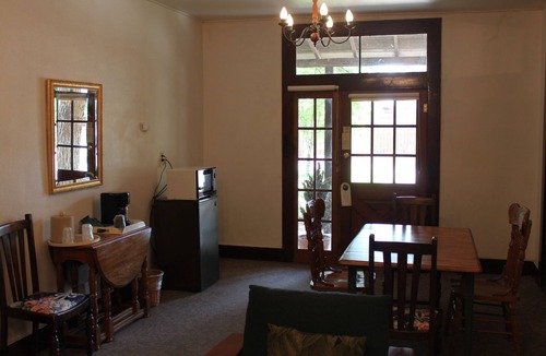 Fort Davis Hotel | The Hotel Limpia