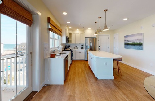 Misquamicut Hotel | The Hotel Maria