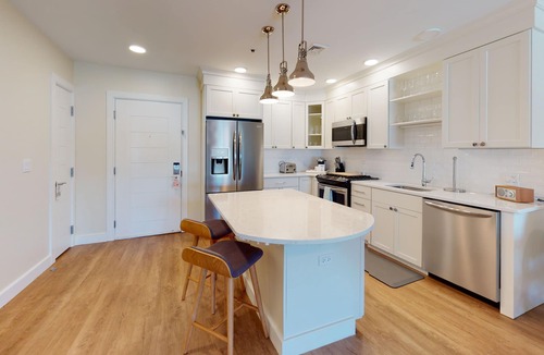 Misquamicut Hotel | The Hotel Maria