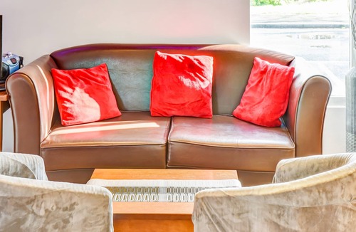 Moreton Morrell Hotel | The Hotel Rafiya, Redditch