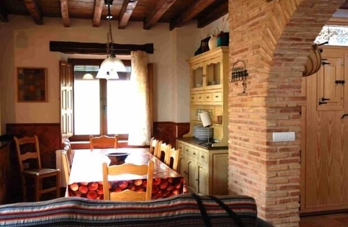 Villanueva de la Jara House | The House of the River for 13 people