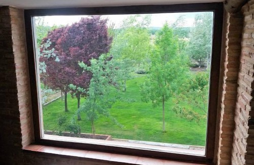 Villanueva de la Jara House | The House of the River for 13 people