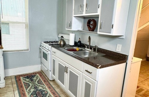 Detroit - Shoreway Apartment | The House Hotels - Huge Ohio City District Home - 5 Minutes from Downtown - W45th1 Upper