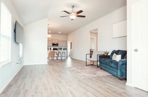 Wheatland House | The House on Crystal Hill