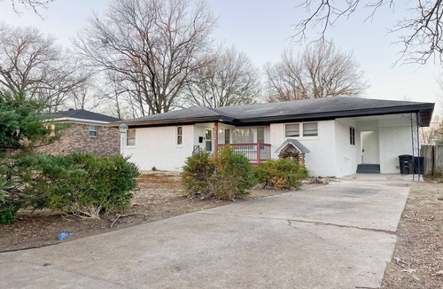 Jacksonville House | The House on Hill st -A Quiet Home