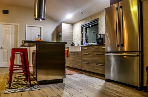 Cardinal Hills Estates House | The House On The Hill