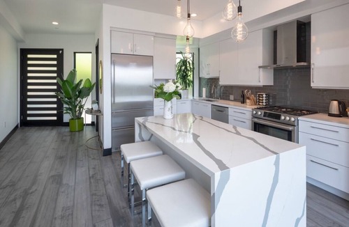 Hollywood Heights House | The House Up in the Hills