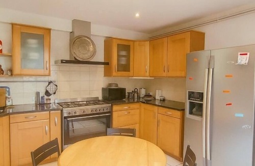 Saint-Cyr-sur-Loire House | The house with 5 nests