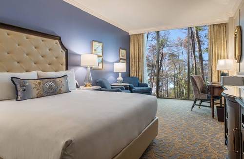 The Villages Hotel | The Houstonian Hotel, Club & Spa