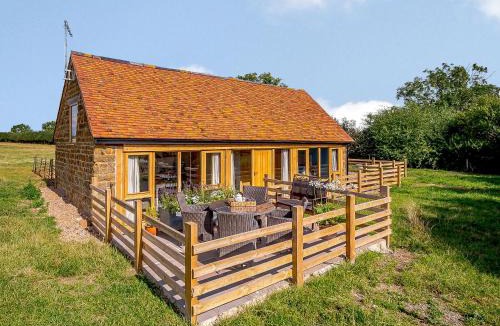 Fenny Compton House | The Hovel