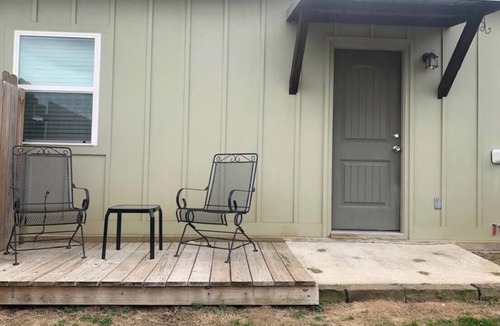 Tyler House | The Howdy, Apartment C, Building 2