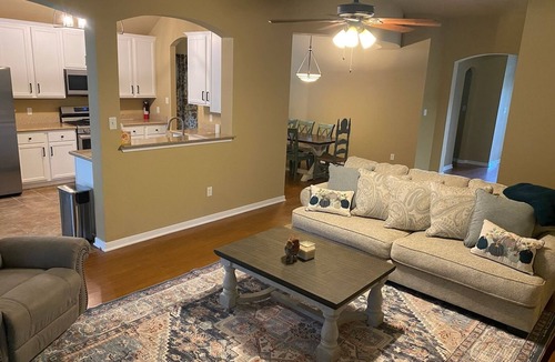 College Station House | The Howdy Homestead