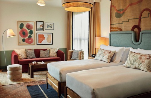 El Parc i la Llacuna del Poblenou Hotel | The Hoxton Poblenou