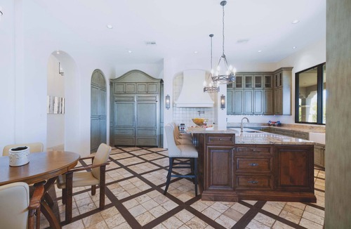 Pinnacle Peak House | The Hozho Tranquility Estate