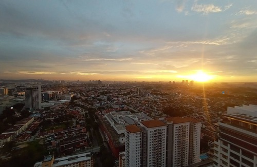 Petaling Jaya Apartment | The Hub SS2 by manatidur