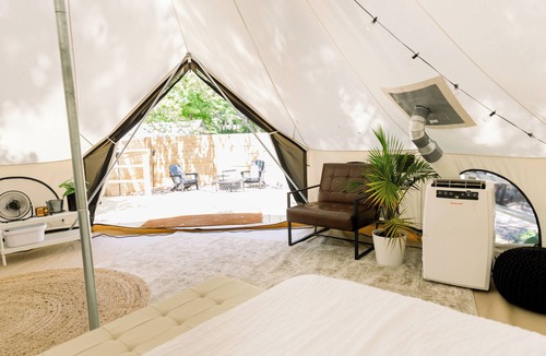 Junction City Cabin | The Huckleberry Hideaway