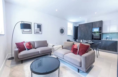 Holloway Apartment | The Hungerford Flat 6 Islington