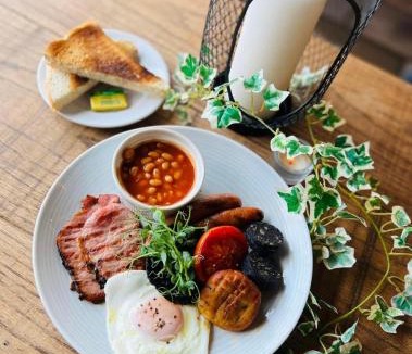 Forsbrook Hotel | The Huntsman