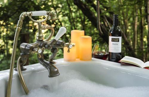 Meathop Cabin | The Hut at Rawsons