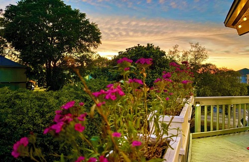 Surfside Beach Condo | The Hut at the beach