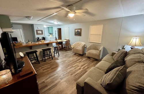 Hornbeak House | The Hut II on Reelfoot Lake