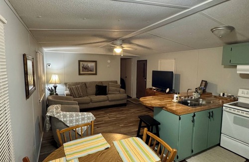 Hornbeak House | The Hut II on Reelfoot Lake