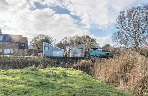 Walberswick Apartment | The Hut, Walberswick