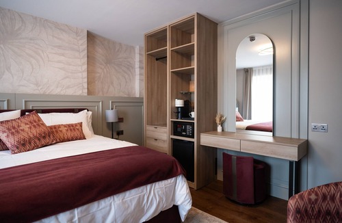 Watford Hotel | The Hyde @ Dunnings Bar