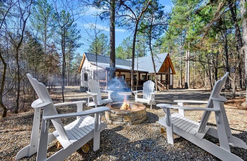 Pickens Cabin | The Hygge House- Lux w/Dual Shower, Soak Tub & Spa