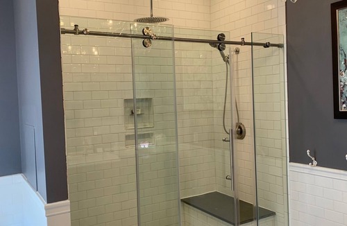 Emporium Hotel | The Hygrade Inn