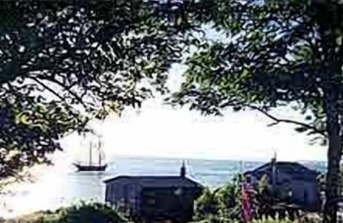 Mill Cove Cottage | The Ice House, Cottage 2, ("The Icicle")