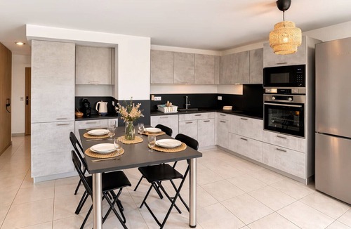 Illkirch-Graffenstaden Apartment | The Ill in Softness, calm & elegant