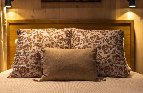 New Plymouth House | The Illusion Hideaway