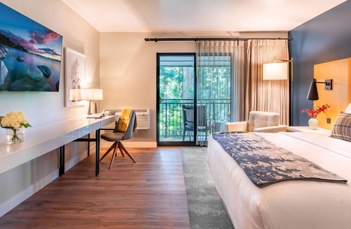 Incline Village Hotel | The Incline Lodge