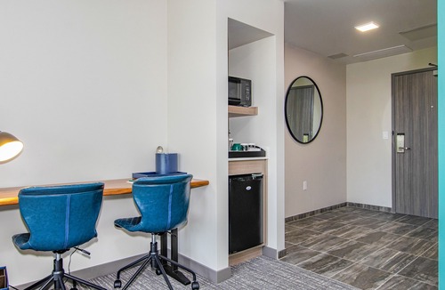 Independence Hotel | The Independence