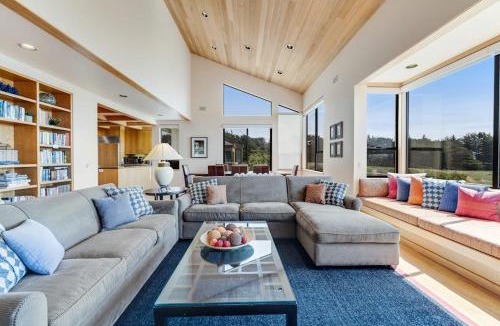 Sea Ranch House | The Indigo