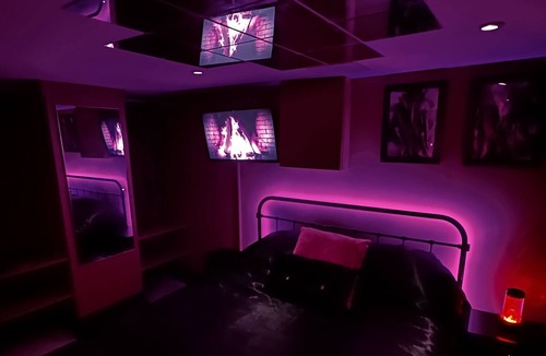 Barnsley Apartment | The Indulging Basement