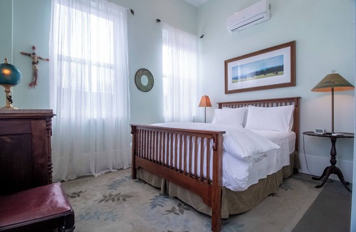 Ellenville Hotel | The Inn 81 North-Suite 2
