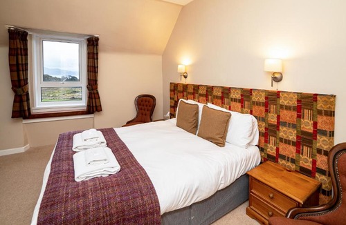 Ardvasar Hotel | The Inn @ Aird a' Bhasair