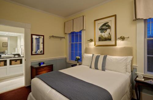 Yarmouth Port Hotel | The Inn at Cape Cod