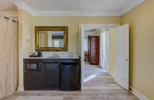 Vicksburg Hotel | The Inn at Cedar Grove