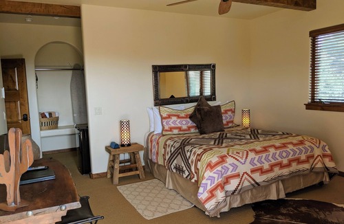Paso Robles Bed & Breakfast | The Inn at Croad Vineyards