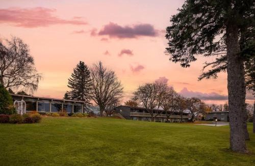 Town of Oswegatchie Hotel | The Inn at Gran View Ogdensburg, an Ascend Collection Hotel
