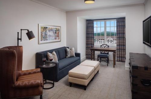 Clemson Hotel | The Inn at Patrick Square