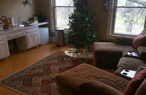Chambersburg Bed & Breakfast | The Inn at Ragged Edge
